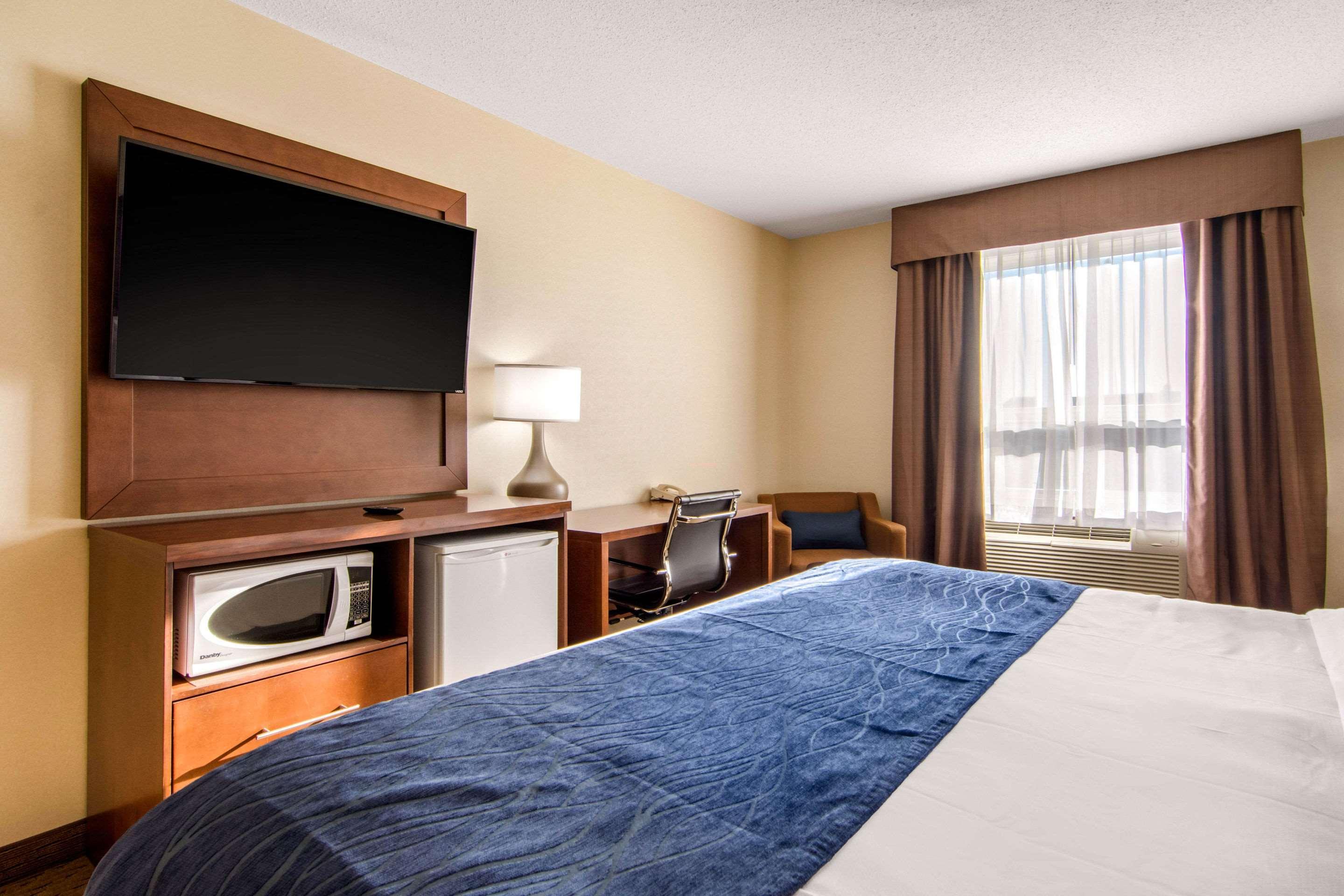 Comfort Inn & Suites Medicine Hat Dış mekan fotoğraf