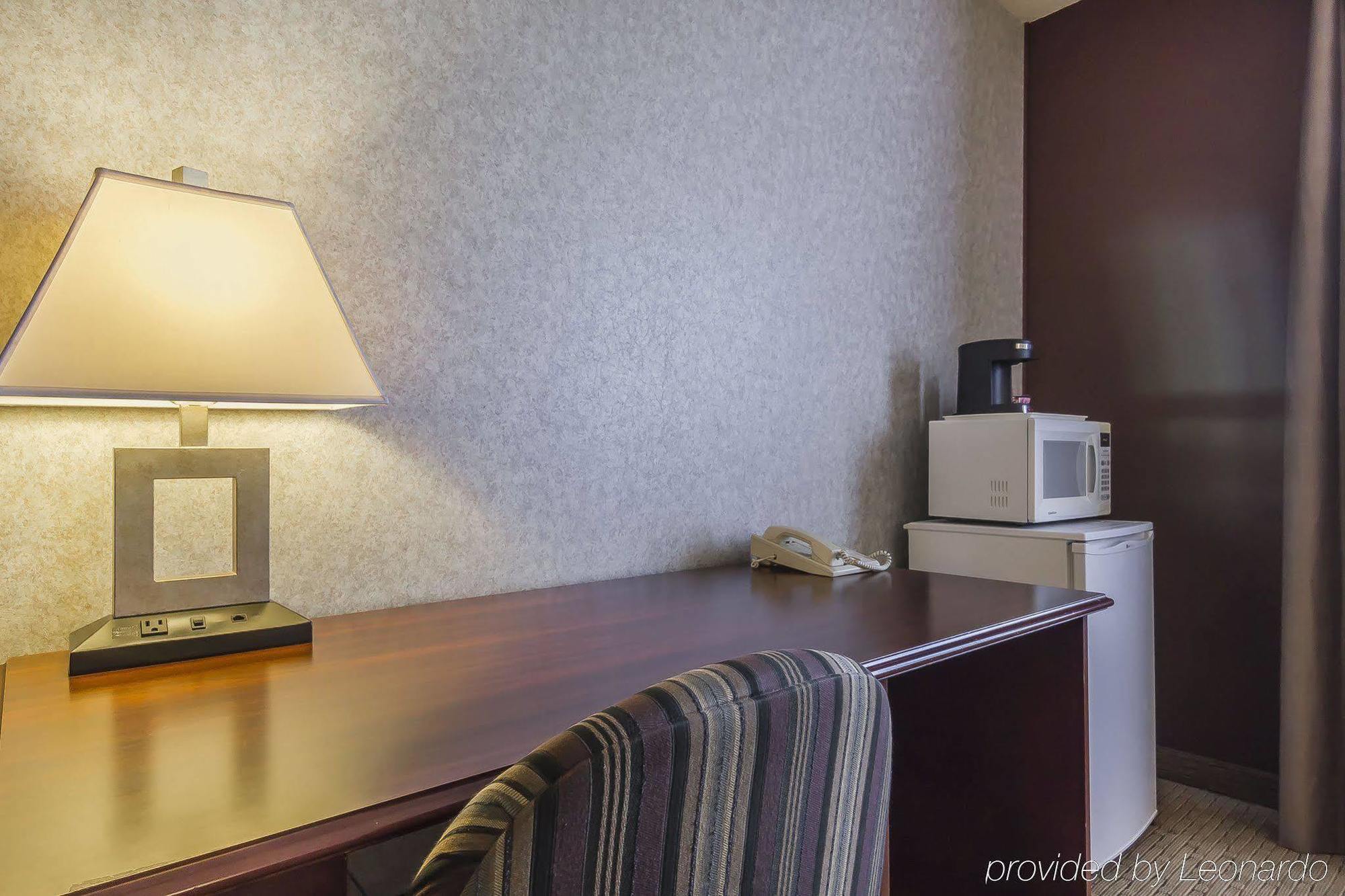 Comfort Inn & Suites Medicine Hat Dış mekan fotoğraf