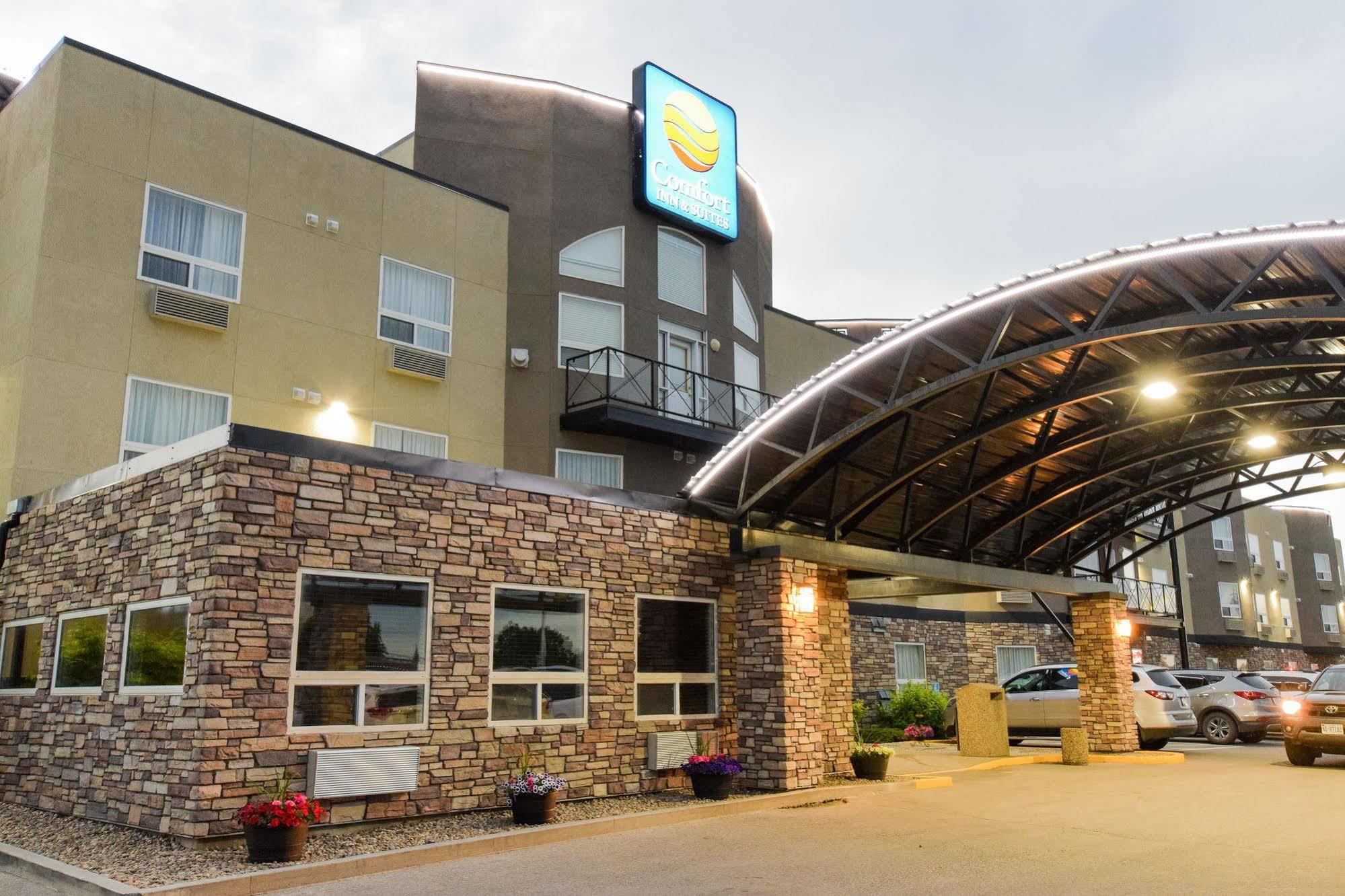 Comfort Inn & Suites Medicine Hat Dış mekan fotoğraf